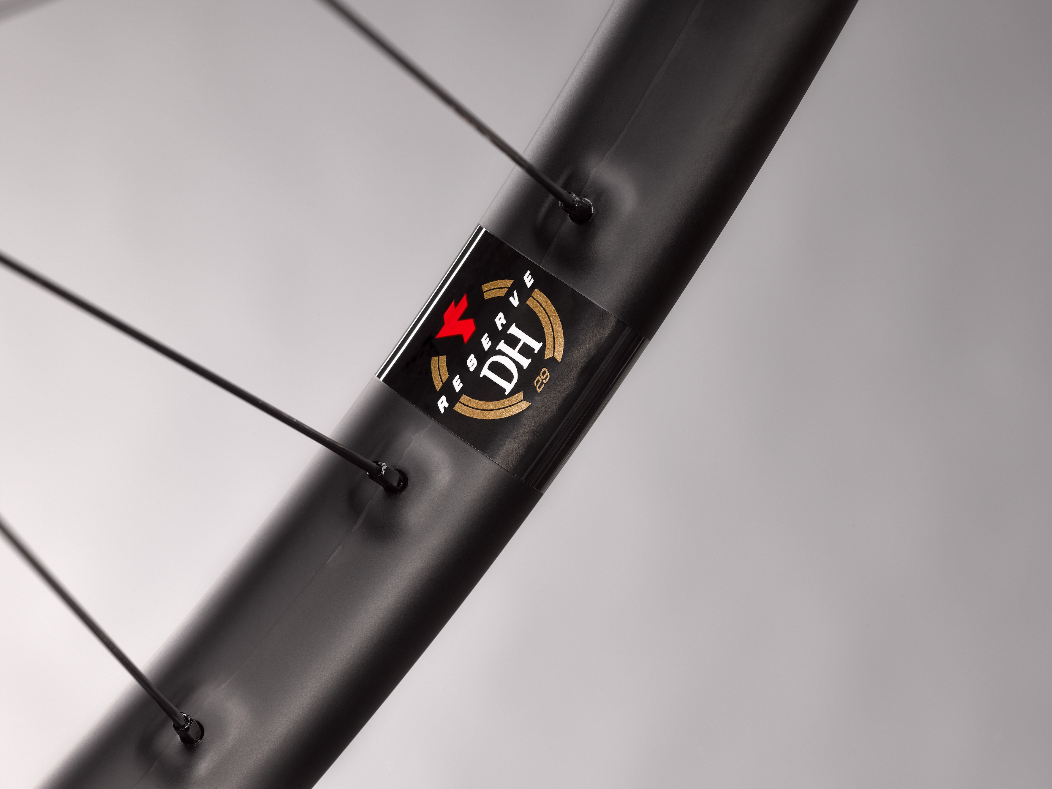 Reserve 30|DH - World Championship Winning DH Wheels – Reserve