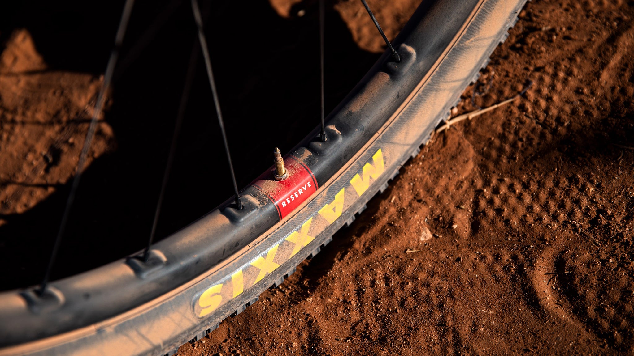 Reserve 28|XC Carbon