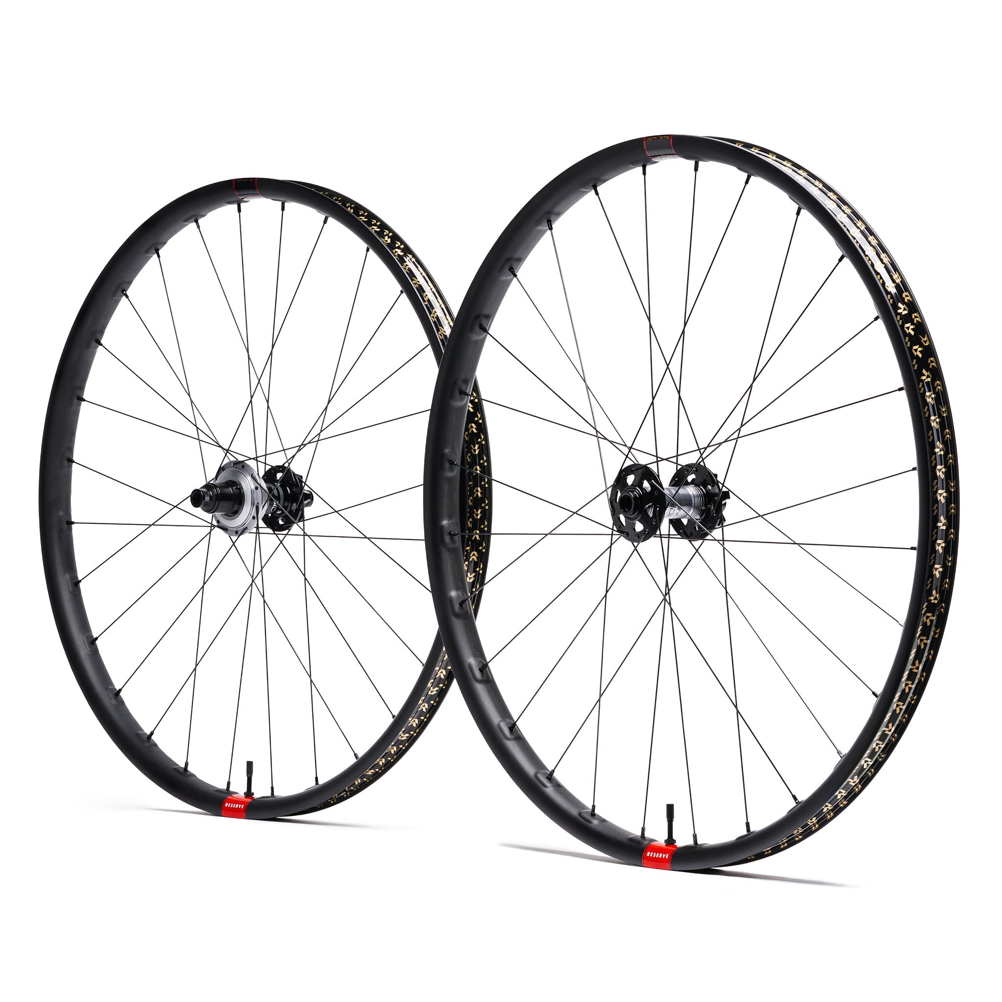 30|HD Carbon